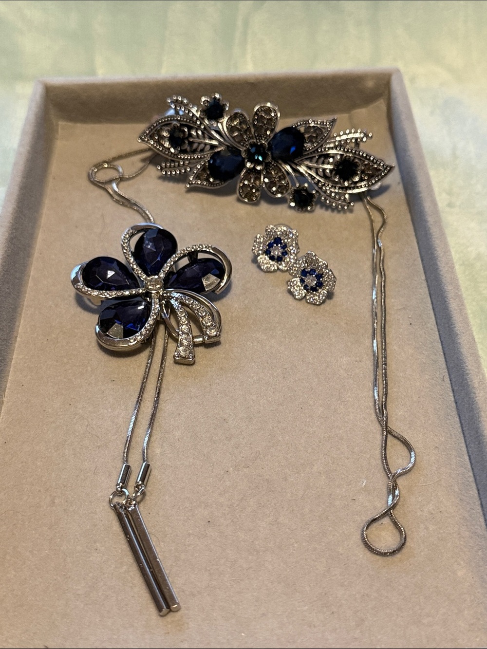 Silver Floral Necklace and Stud Earrings Set with Deep Blue Stones
